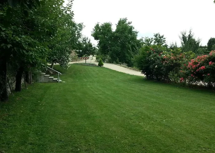 Relais Des Roches فندق مبيت وإفطار سونا