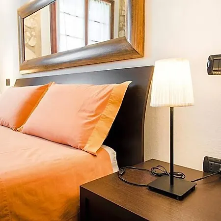 Bed & Breakfast Relais Des Roches Sona