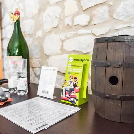 Bed & Breakfast Relais Des Roches Sona