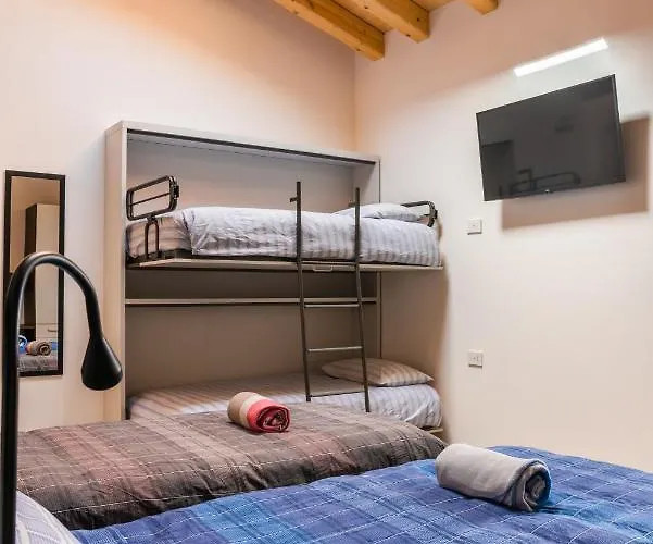 Relais Des Roches Sona