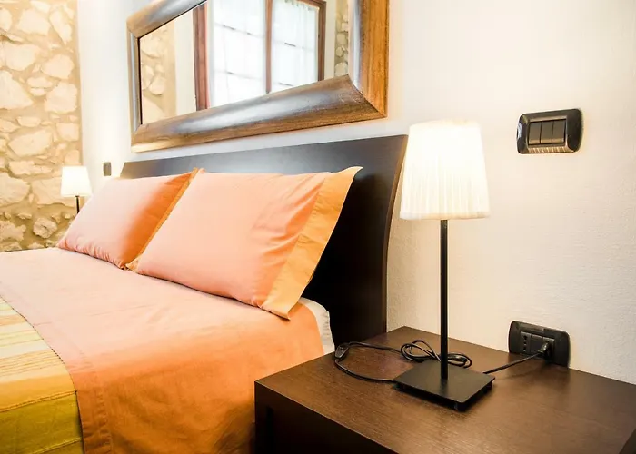 Bed & Breakfast Relais Des Roches Sona