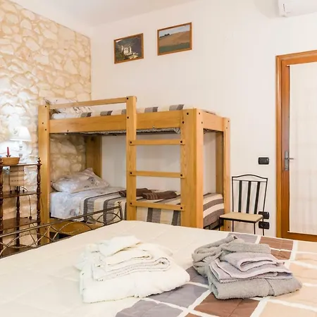 Nocleg ze śniadaniem Relais Des Roches